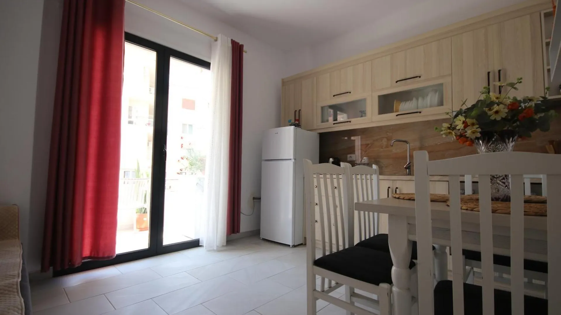 Ionianblue Apartament I Himarë 0*,